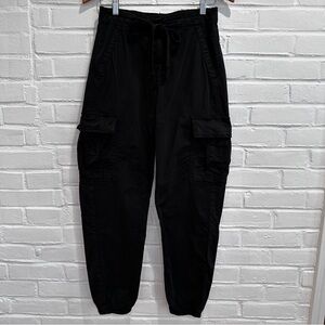 American Eagle Tomgirl Relaxed Tapered Stretch Utility Leg Jogger Size 4 Black